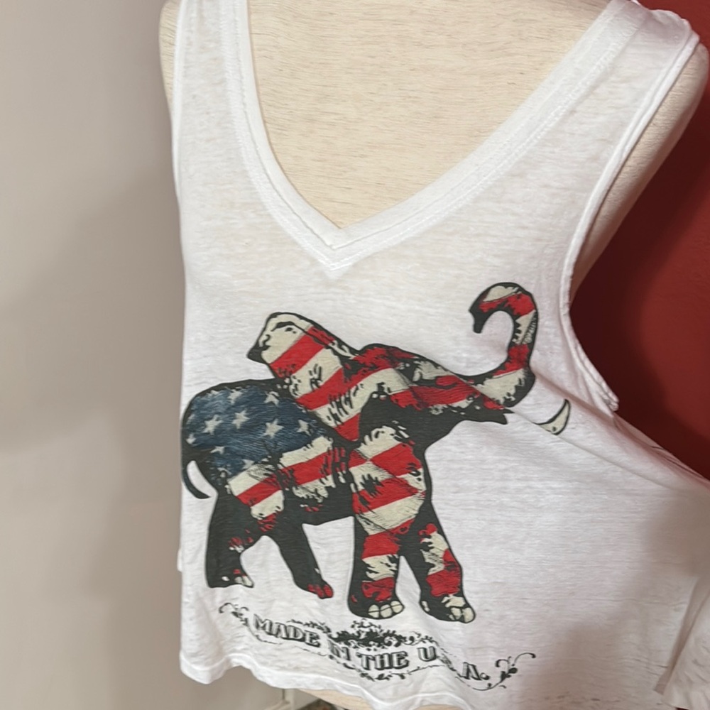 White Elephant Graphic Tank Top